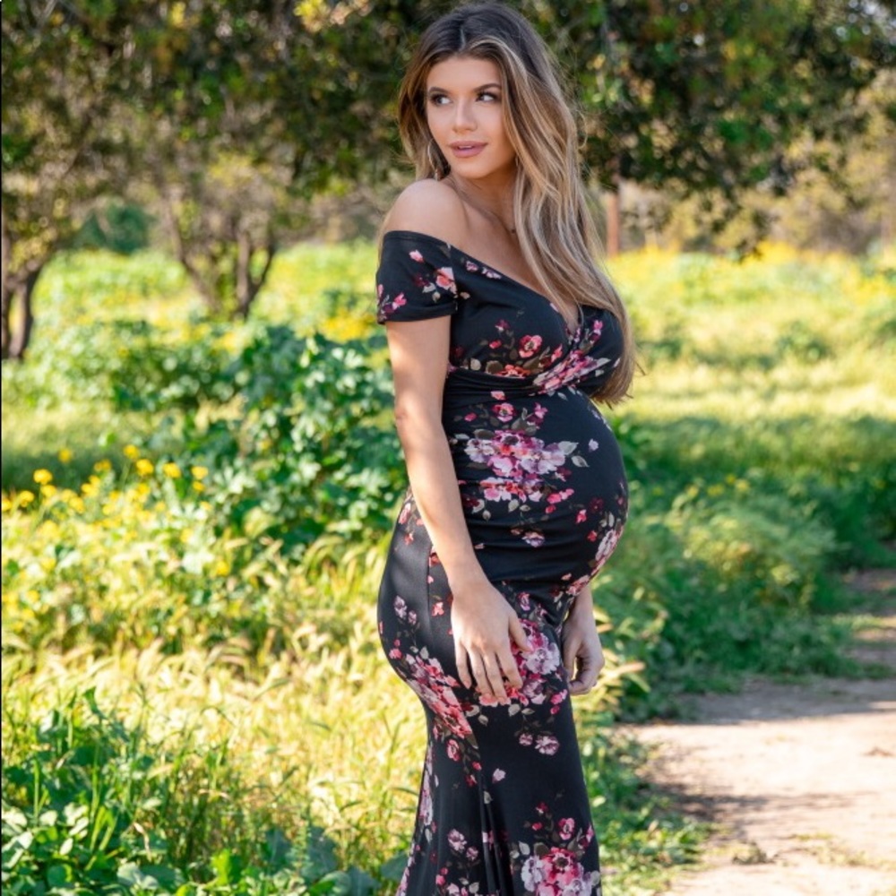 Pinkblush maternity dress NWT